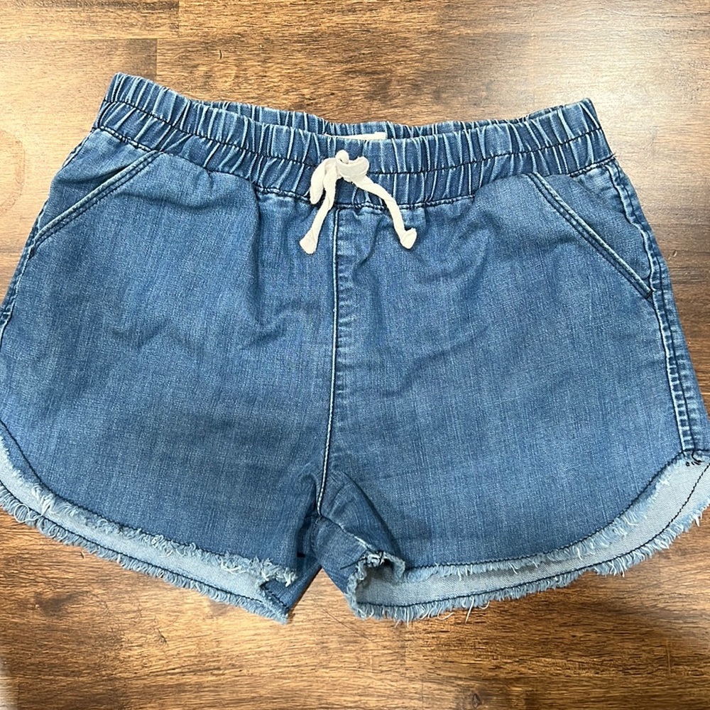 Hudson girls shorts size XL